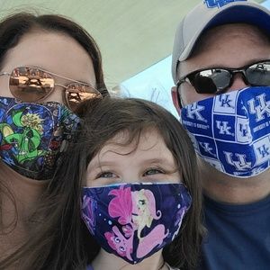 Meet your Posher, Megan